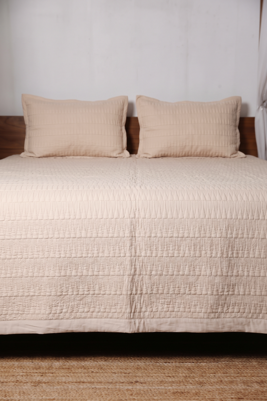 Elisa - Quilted Bed Spread Set