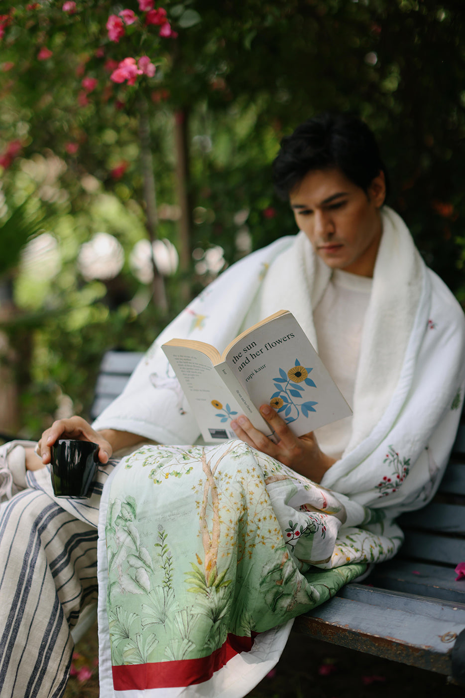 Vun Sherpa Blanket Tucked In