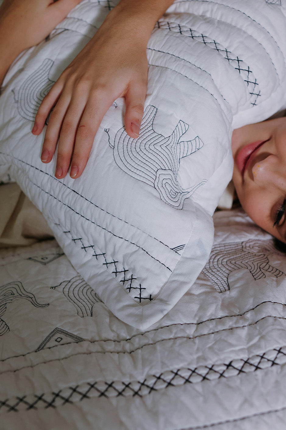 Threaded Elephant - Quilted Bed Spread Set