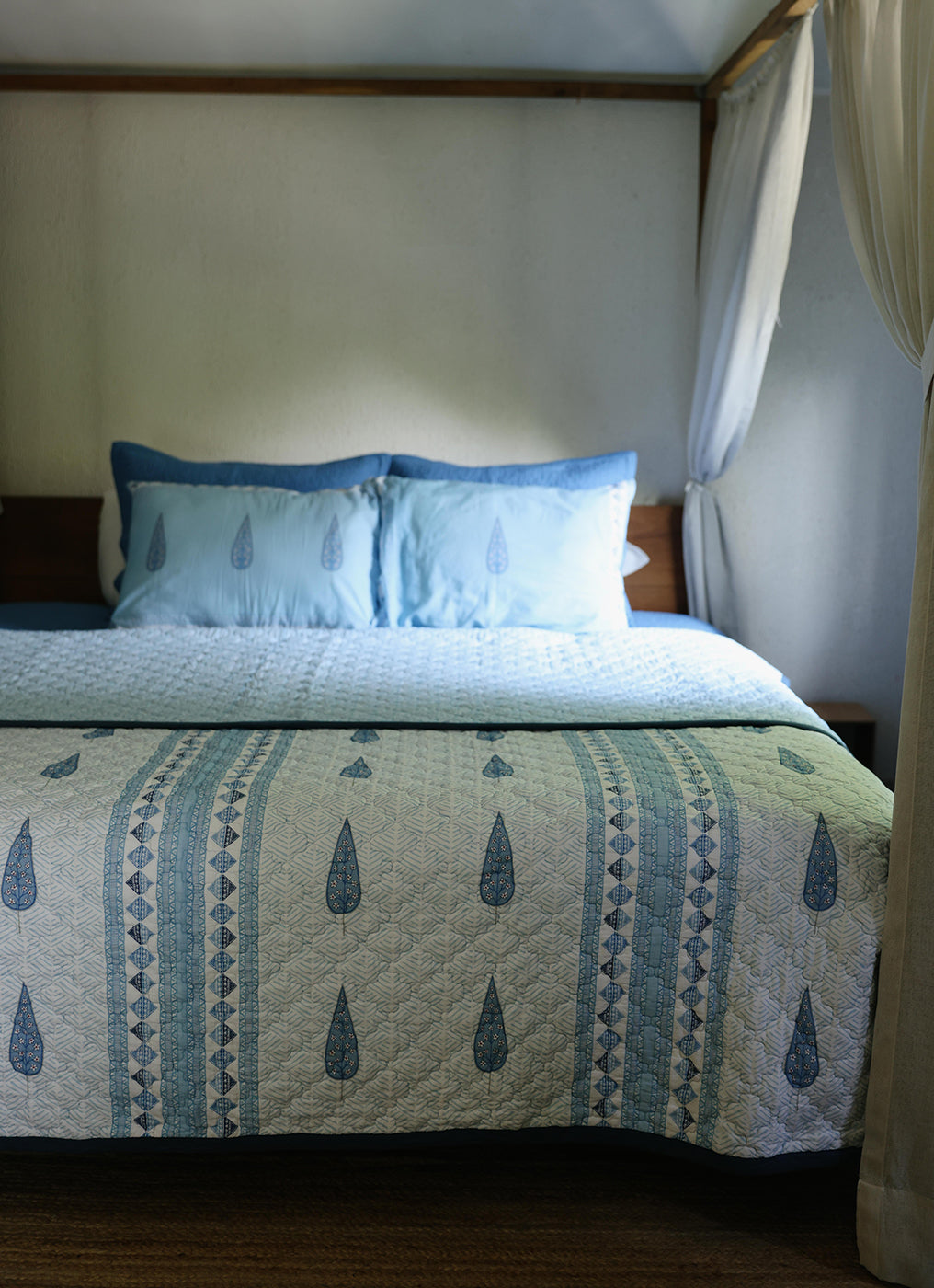 Aiza - Quilt Set