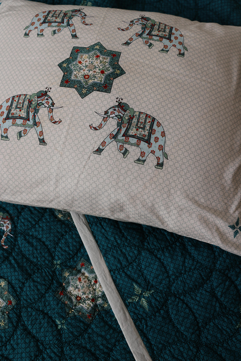 Gaj - Quilt Set