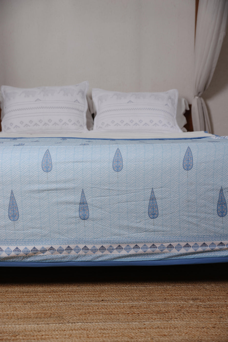Aiza - Sherpa Blanket