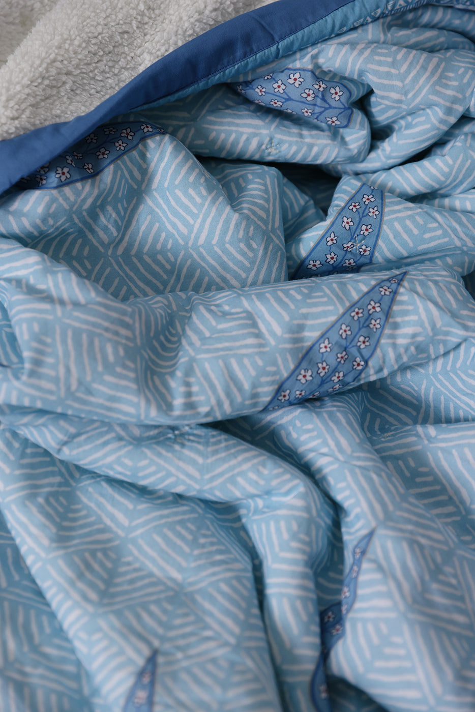 Aiza - Sherpa Blanket