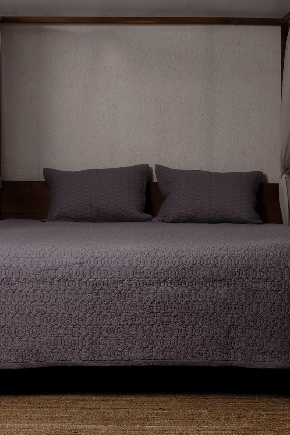 Bradley Stitch - Quilted Bed Spread Set