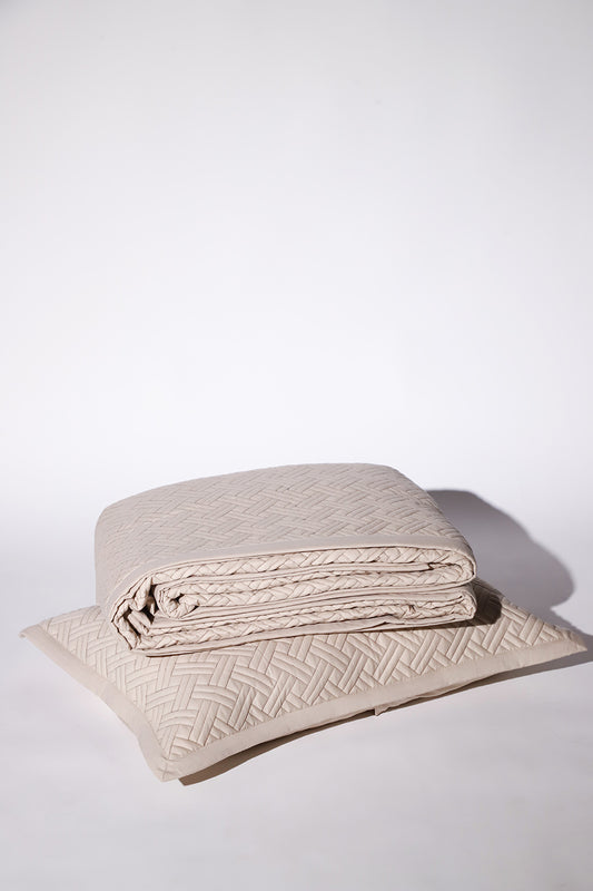 Ebony - Quilted Bed Spread Set