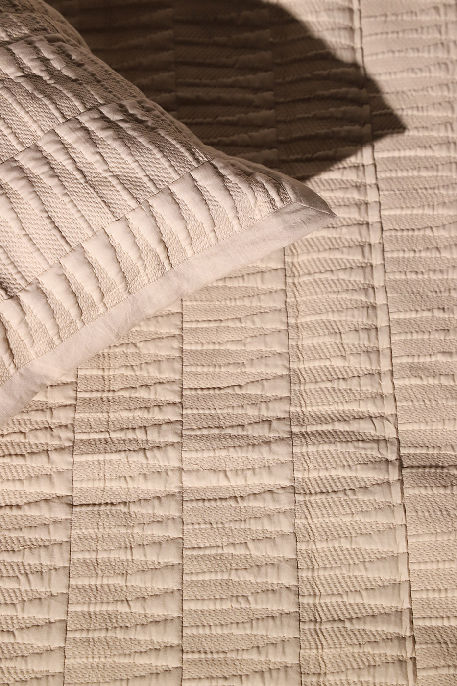 Elisa - Quilted Bed Spread Set