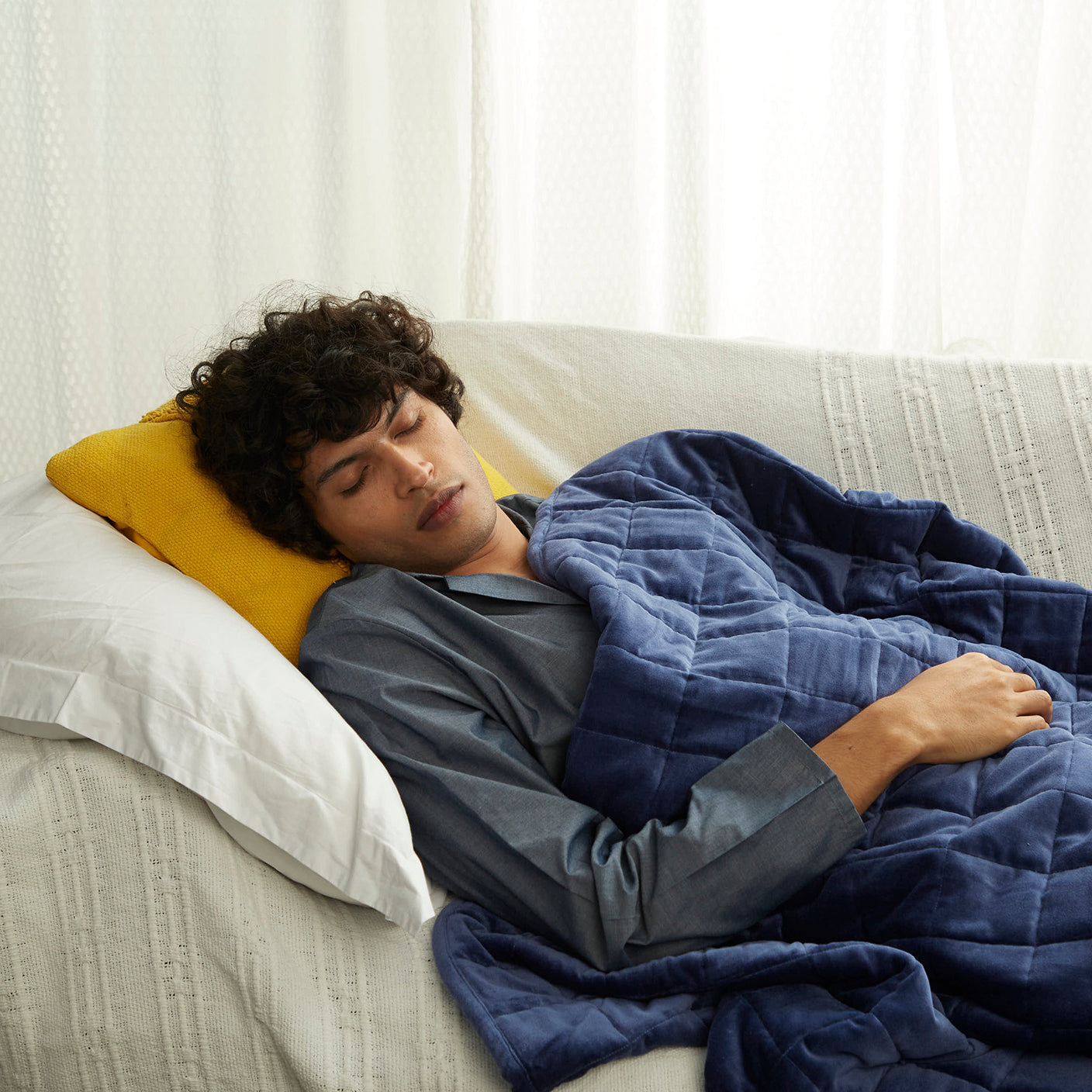 Shop Velvet Weighted Blankets from Tucked In - Main Image