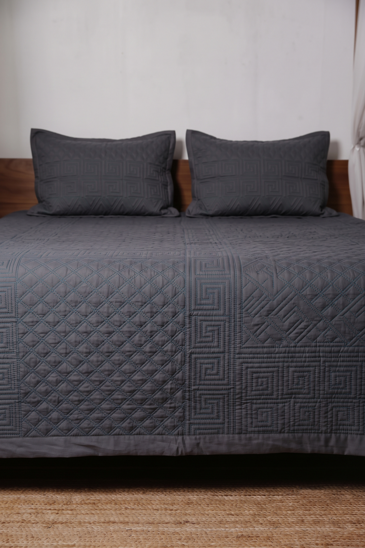 Exotica - Quilted Bed Spread Set