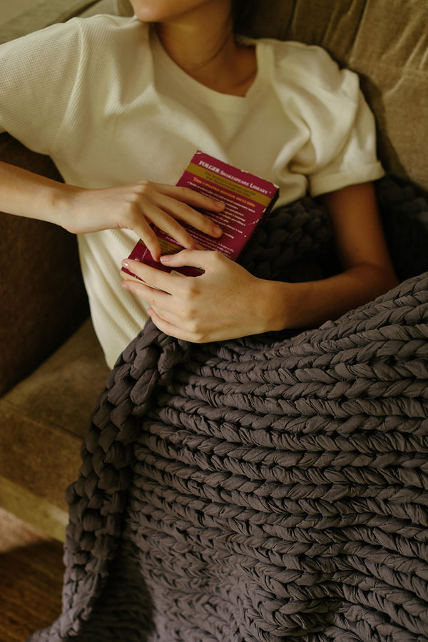 Buy Hand Knitted Weighted Blankets Online Tucked In
