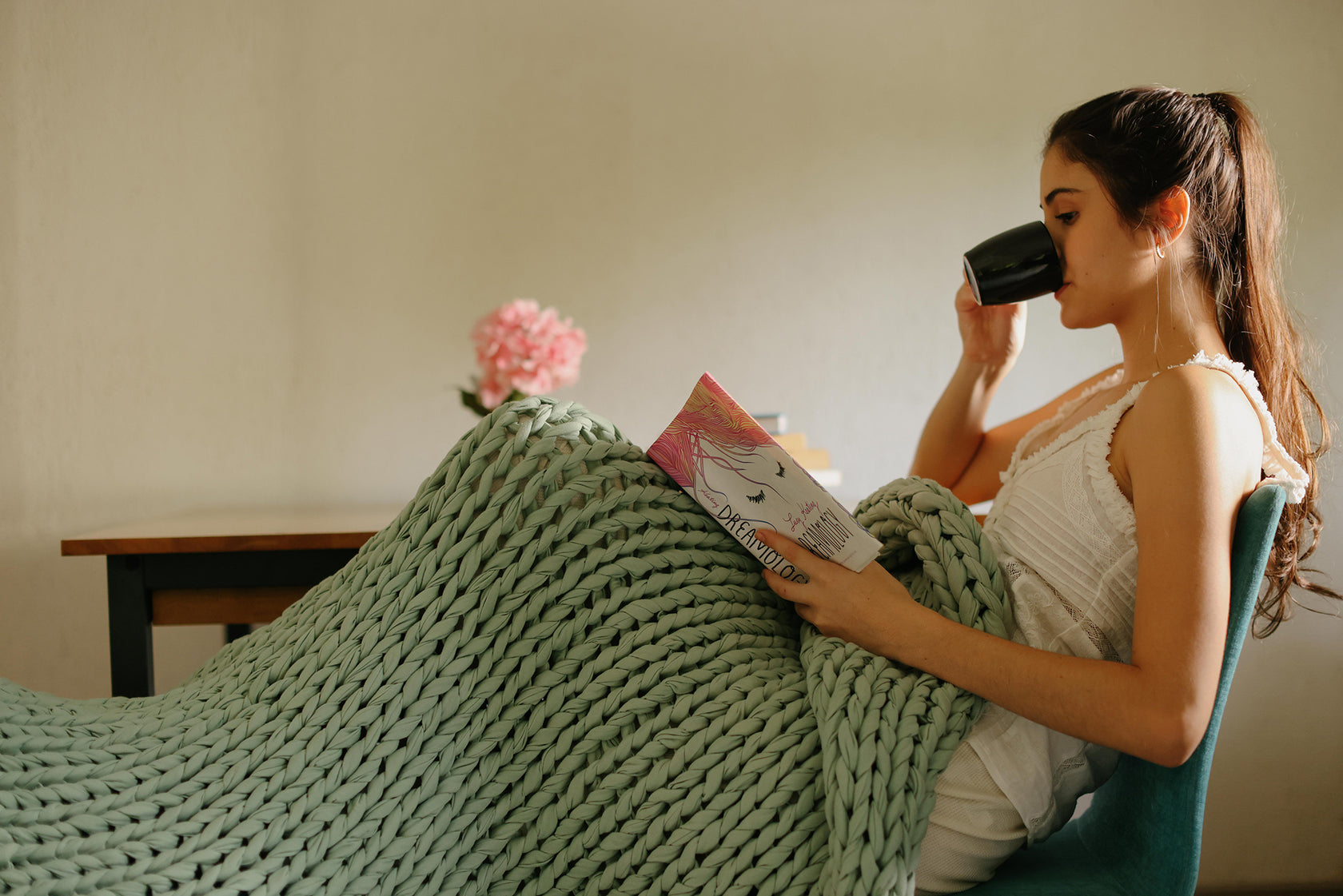 Buy Hand Knitted Weighted Blankets Online Tucked In